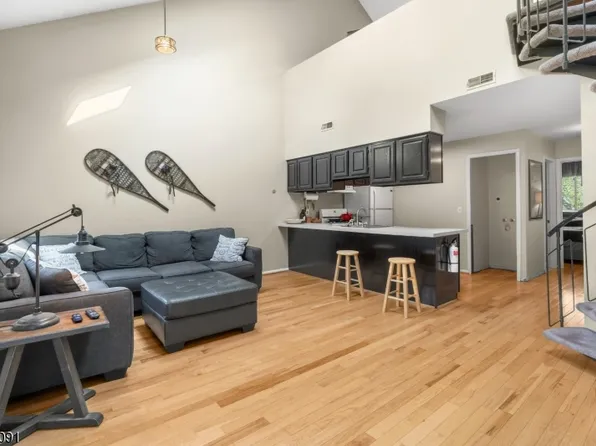 6 Augusta Dr 4 #4, Vernon Twp., NJ 07462