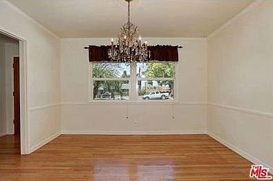 5th image of 806 Uclan Dr