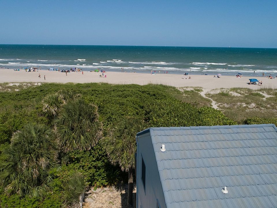 Right next to Cherrie Down Park