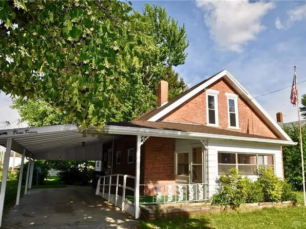 320 N State Line St, Union City, OH 45390