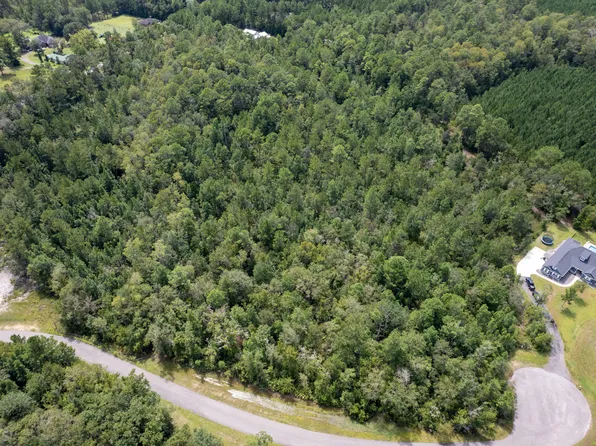 6 Headwaters Ct, Kingsland, GA 31548