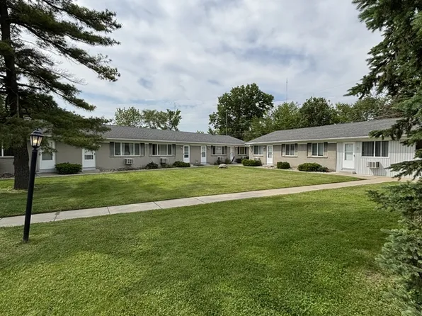 5046 Northfield Dr #17, Monroe, MI 48161