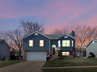 667 Glenshee Dr, Wentzville, MO 63385