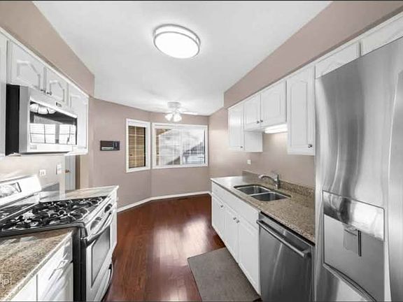 4th image of 1252 S Parkside Dr