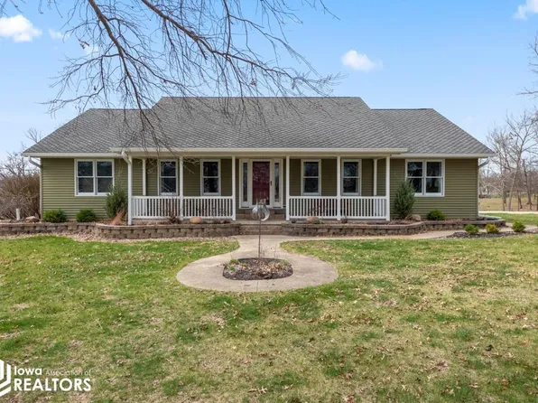 10 Country Club Dr, Bloomfield, IA 52537