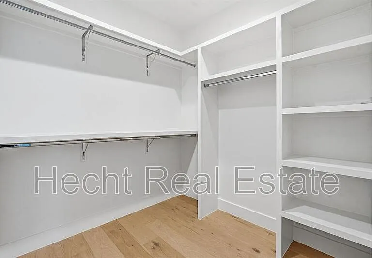 502 Normandy St #1 — Photo 14