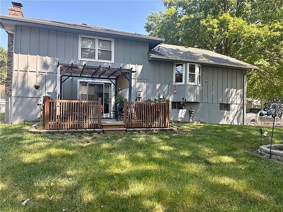 2nd image of 6407 E 140th Ter