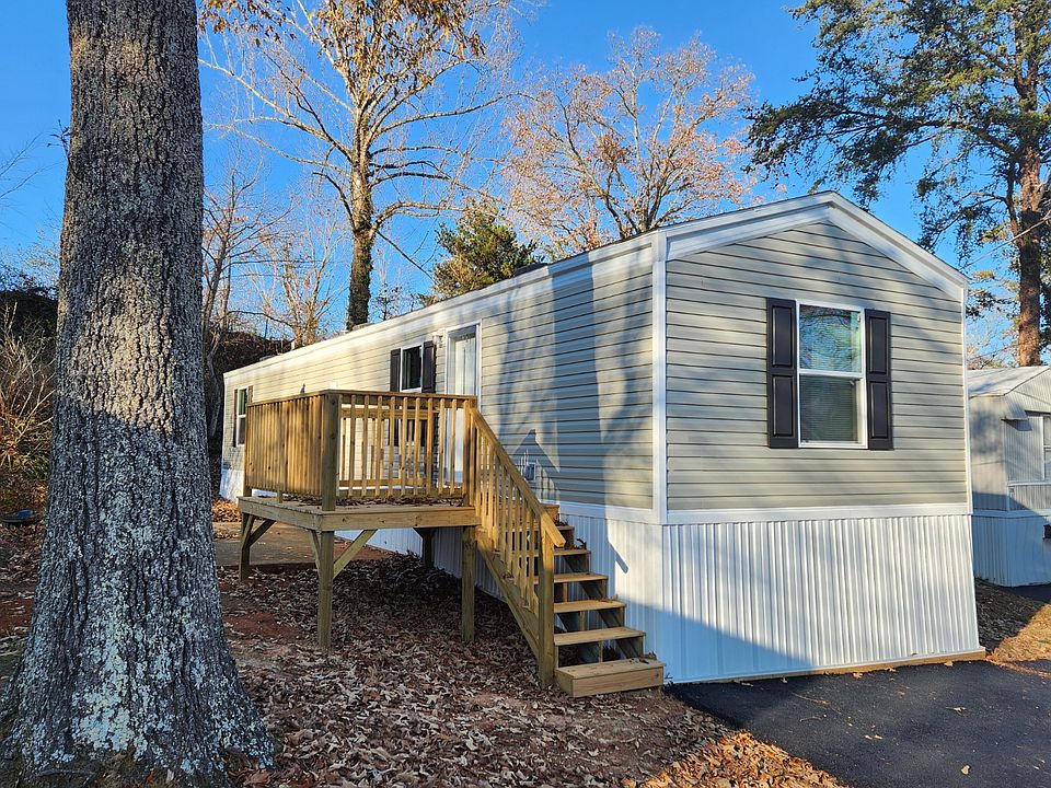 1st image of 2408 Park Edge Way