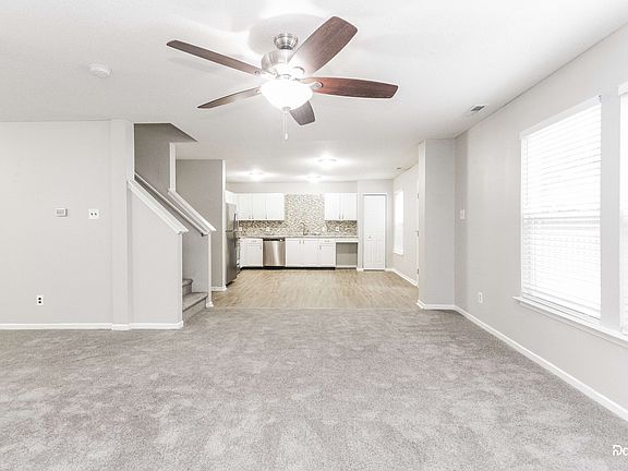 5th image of 13046 N Becks Grove Dr