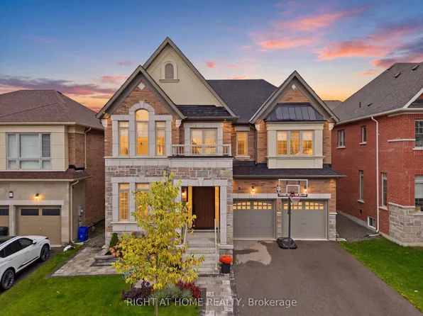 59 Watershed Gate, East Gwillimbury, ON L9N 0Y1