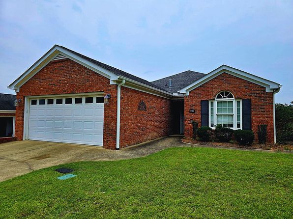 214 Pinnacle Dr