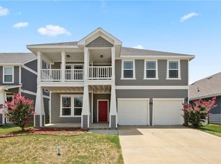 9012 Cranston Ct, Aubrey, TX 76227