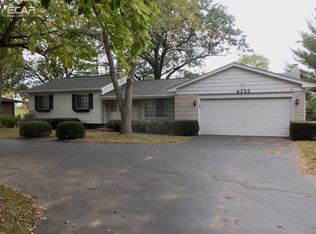 4295 Sashabaw Rd, Waterford, MI 48329