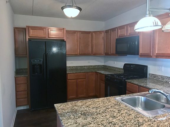 2nd image of 4833 N Olcott Ave Unit 502
