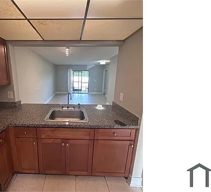 20725 NE 8th Ct #106 — Photo 3