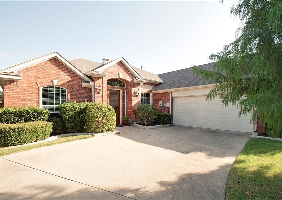 1st image of 612 Sante Fe Dr
