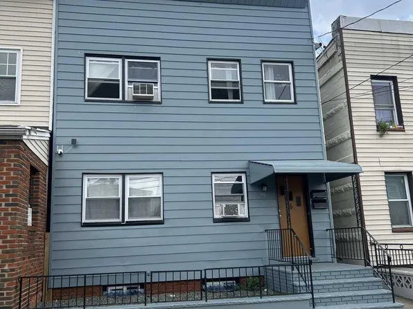 208 Sanford Ave, Kearny, NJ 07032