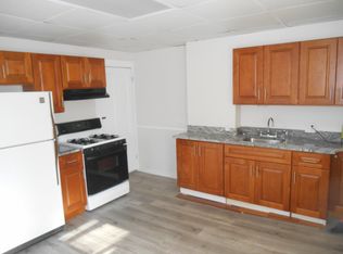 65 Smith St, Quincy, MA 02169