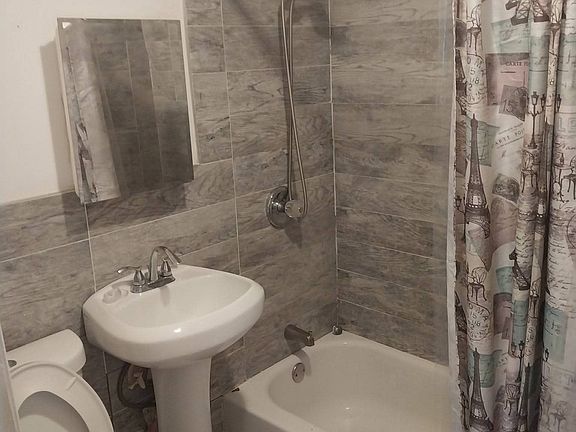 2nd image of 439 Mallory Ave Floor 2