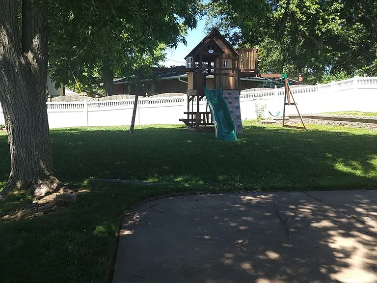 5147 Mild Dr — Photo 10