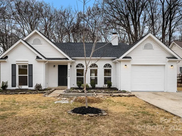 9004 English Saddle Ln, Charlotte, NC 28273