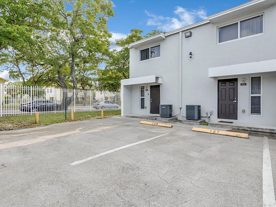1st image of 453 NW 19th St #349