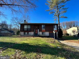 5429 Wolf River Ln, Columbia, MD 21045