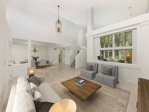 5th image of 2855 Clara Ave