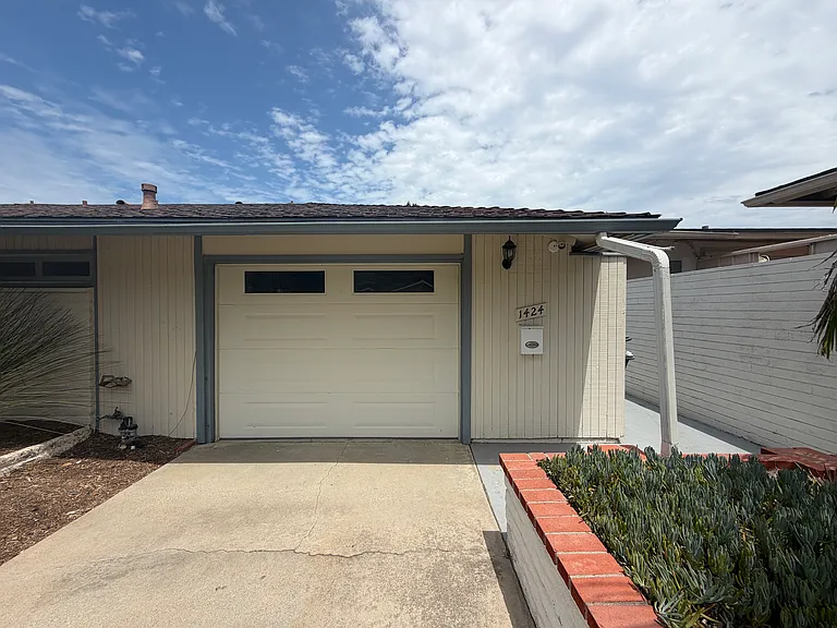 1424 La Linda Dr — Photo 37