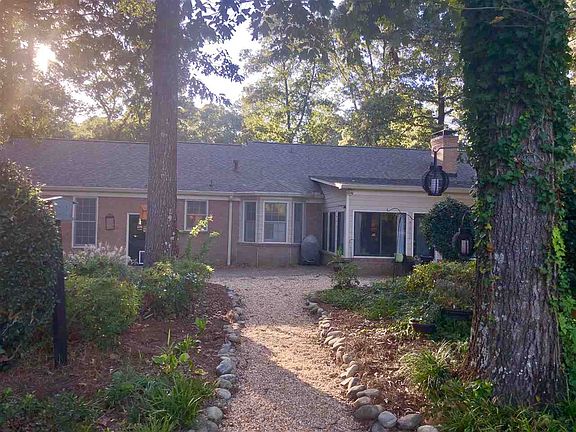 4th image of 116 Stillwood Dr