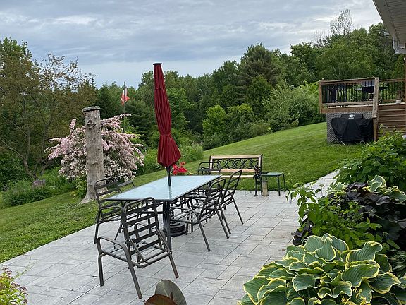 2nd image of 2391 Rumney Rd