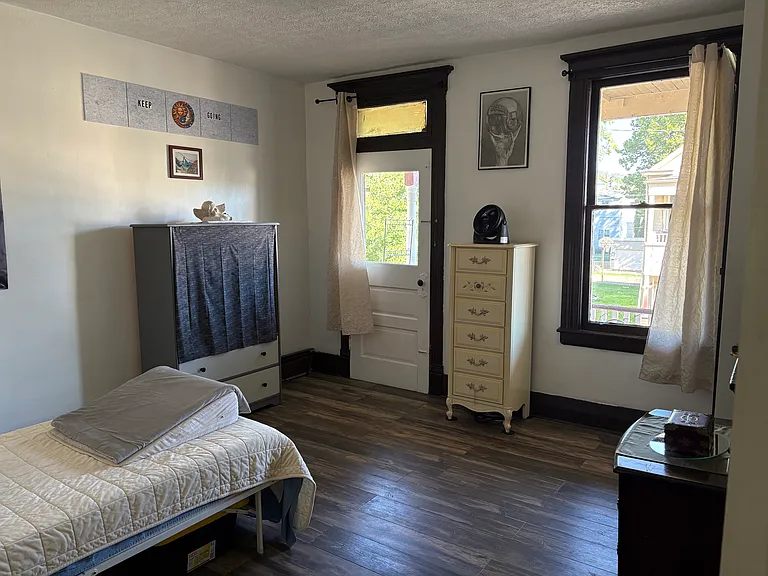 507 N Wabash St #1/2 — Photo 6