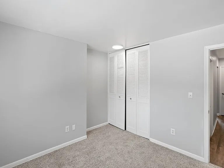 1815 Potomac Cir — Photo 15