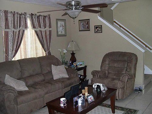 4th image of 7434 Leightonfield Ct