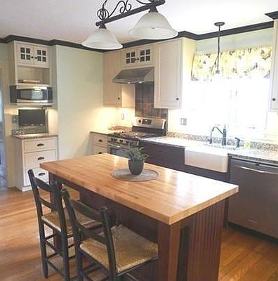 5th image of 9 Francis Ave