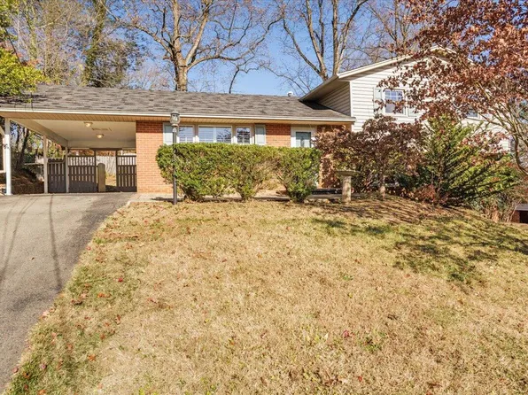1127 Clearfield Rd SW, Roanoke, VA 24015