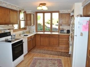 7020 Breezy Point Rd, Wind Lake, WI 53185