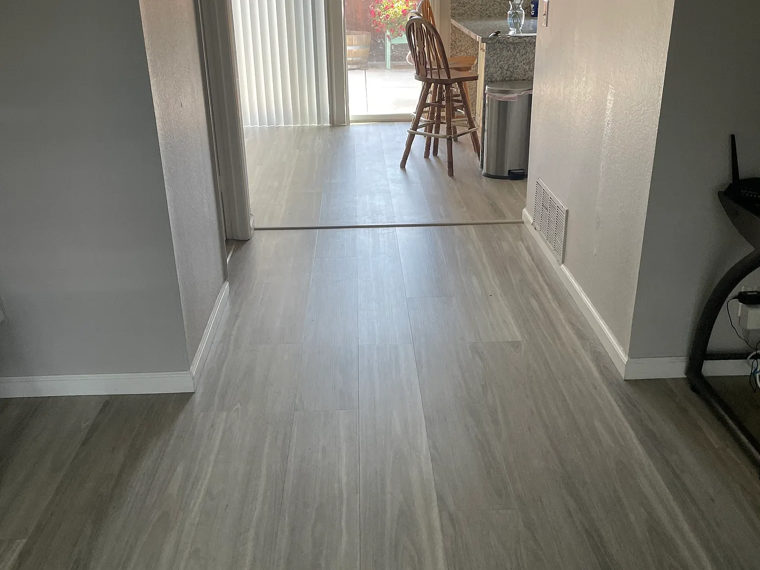 1424 Spring Valley Cmn — Photo 4
