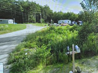 72 Crowley Rd, Sabattus, ME 04280