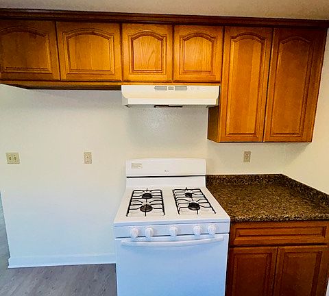 3rd image of 1629 E Fairfield Ct APT 3