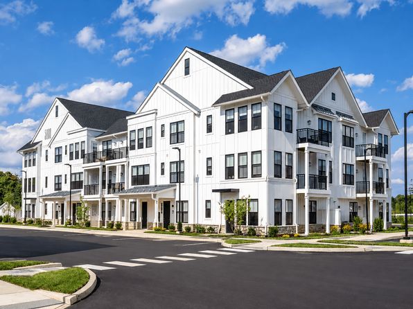 1000 Harlow Cir #11204