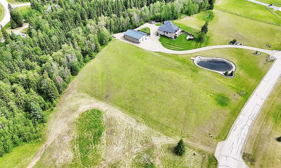 1st image of 21 Hidden Valley Close