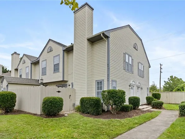 4446 Segovia Ct, Virginia Beach, VA 23462