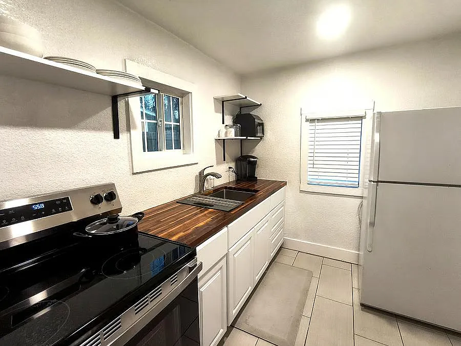 1 bed, 485 sqft, $1,250 — Photo 2