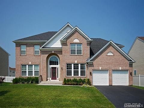 1st image of 26 Woodstork Drive