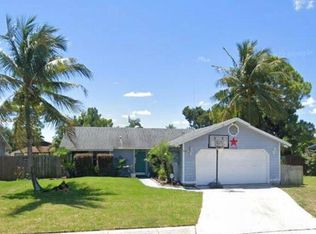 5238 El Claro Cir, West Palm Beach, FL 33415