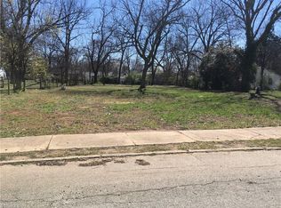 439 W 6th Ave, Lexington, NC 27292