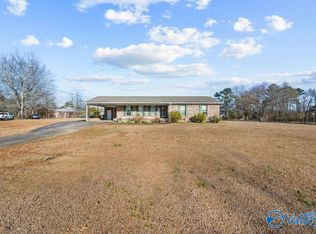 3236 Jenkins Cir N, Gadsden, AL 35907