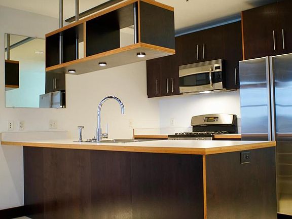 4th image of 214 4th St E Unit 220