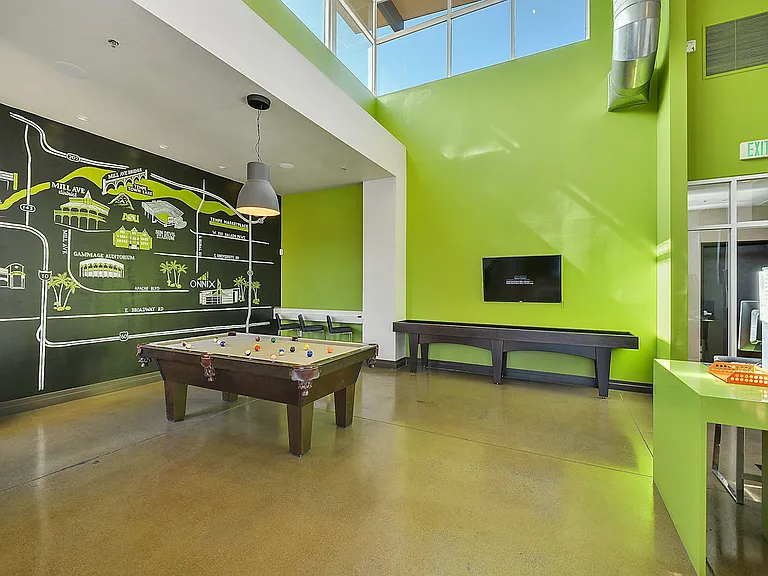 Onnix Apartments — Photo 12